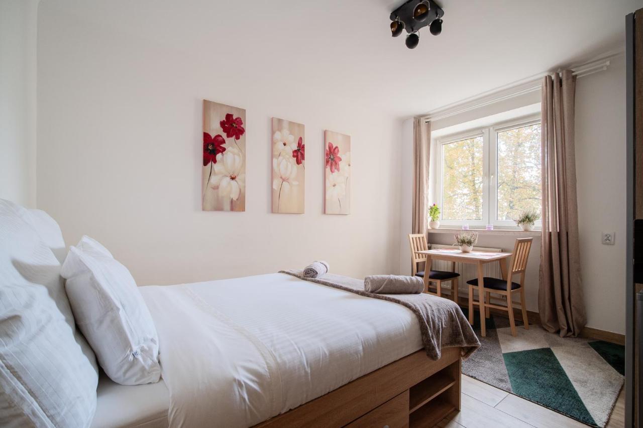 דירות Cozy Warsaw City Center Studio מראה חיצוני תמונה